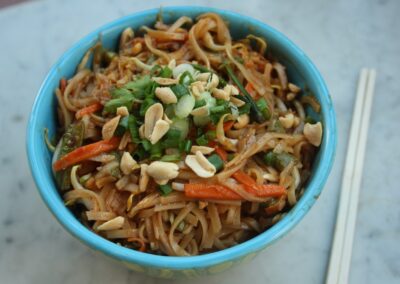 Vegan Pad Thai Noodles with Vegetables